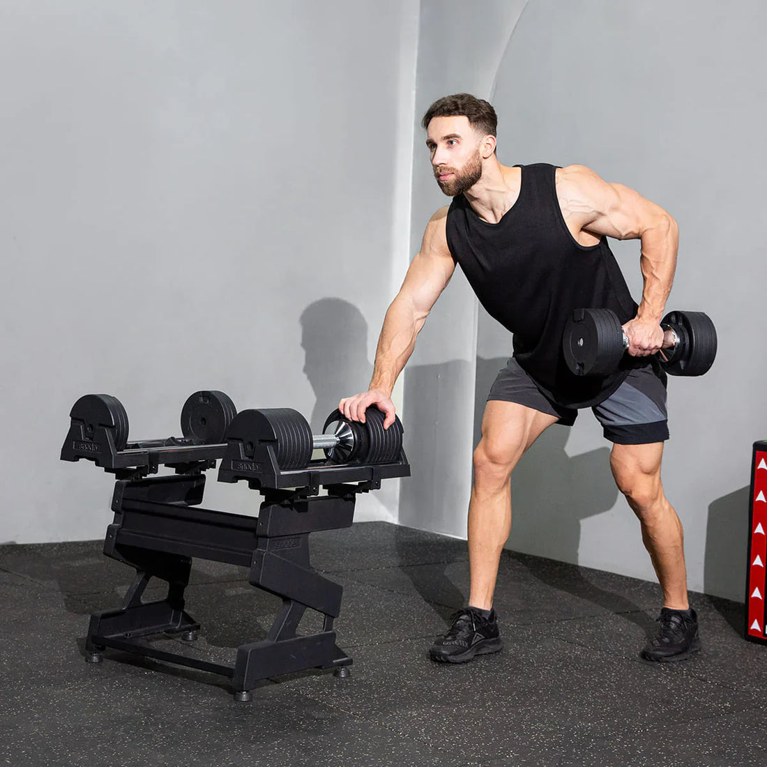 Adjustable Dumbbells vs Traditional Dumbbells: Which Is Better for Your Home Gym?